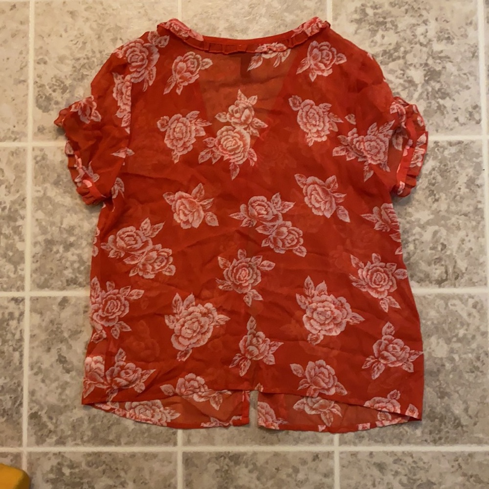 ModCloth Sheer Floral Red button up - Picture 5 of 5